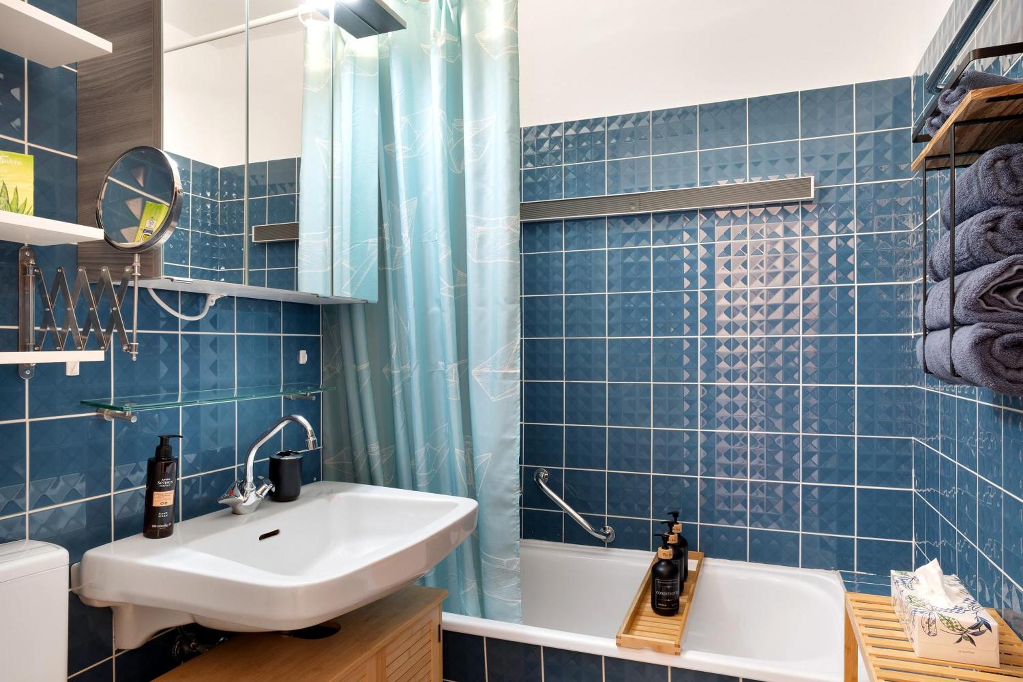Fw Moonlight Mit Sauna, Schwimmbad Apartment Schoenwald im Schwarzwald